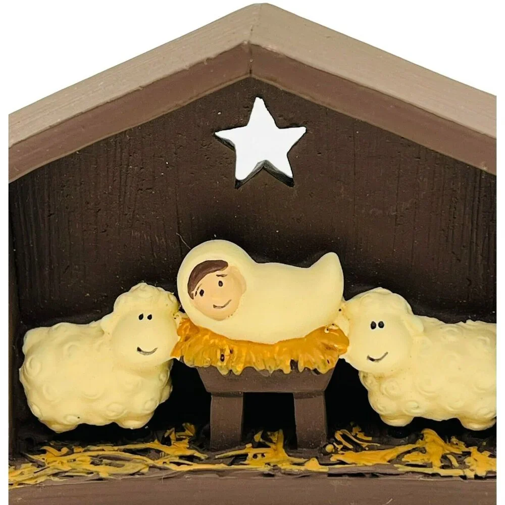 Blossom Bucket Suzi Mini Manger Nativity Christmas Baby Jesus Sheep 2014‎